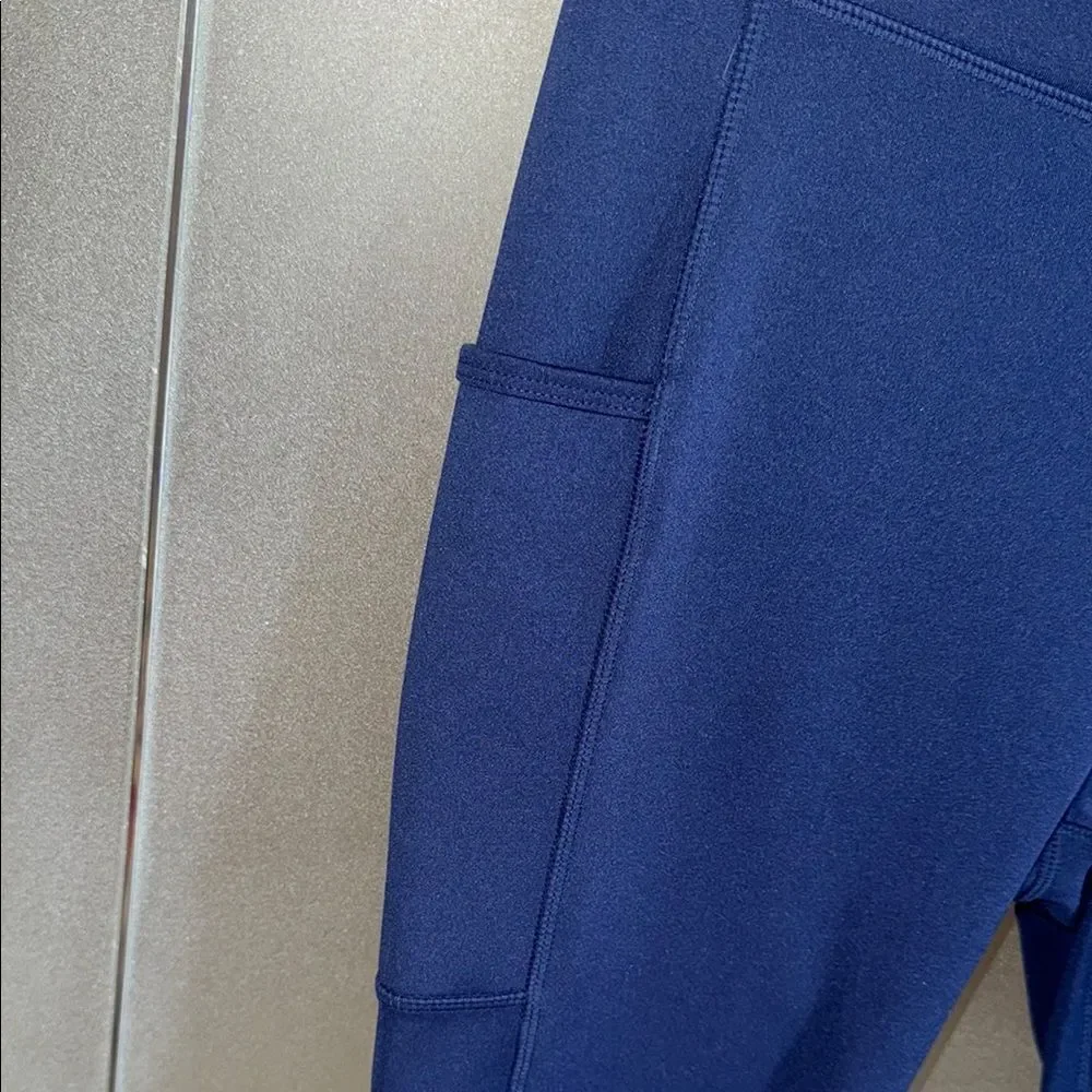 Navy Blue Leggings with Black Accents - Picture 4 of 6